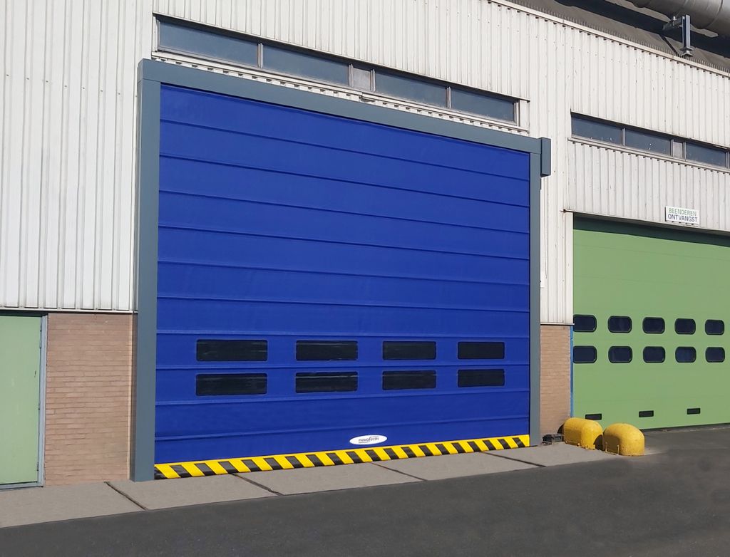 Persiana enrollable cortafuego